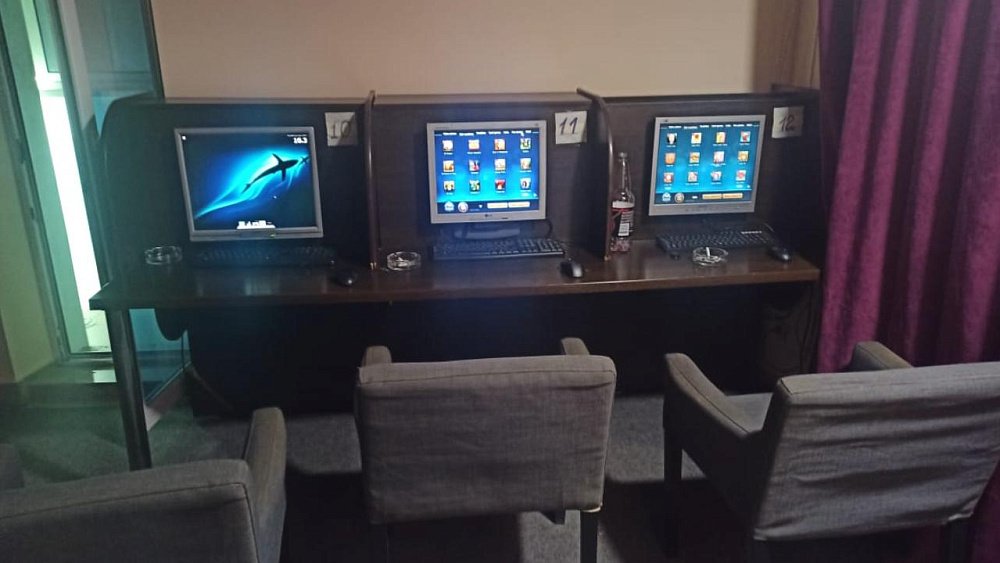 Челябинка организовала незаконное игорное заведение