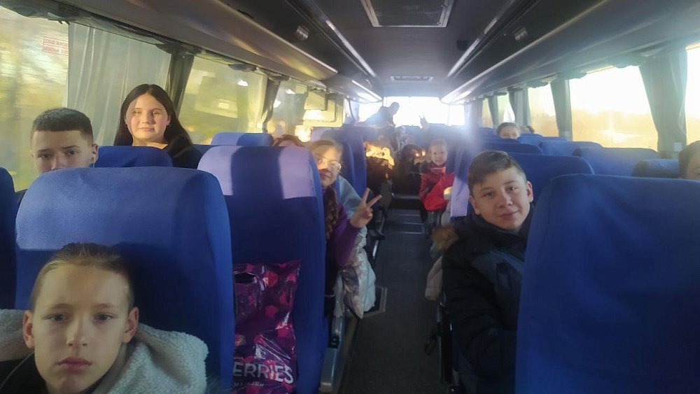 Школьники из донецкой Ясиноватой едут на учебу в Челябинскую область