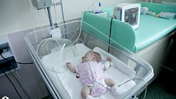 Как в Челябинской области выхаживают детей с экстремально низкой массой тела