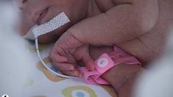 Как в Челябинской области выхаживают детей с экстремально низкой массой тела