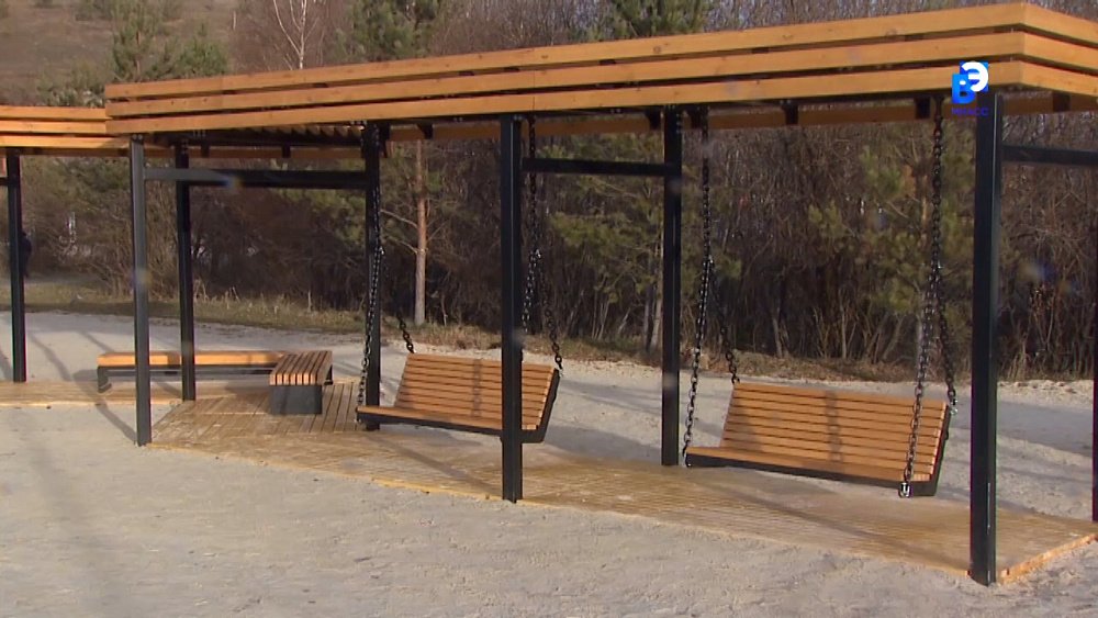 В Миассе благоустроили прибрежную зону