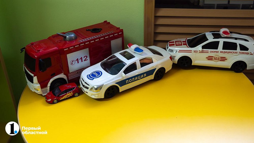 Дошкольники из Челябинска собрали гуманитарную помощь для донбасских ровесников