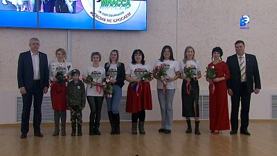 В Миассе наградили работников социальной сферы