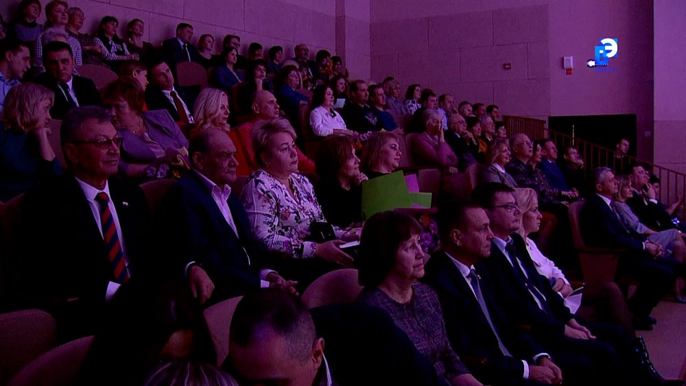 День рождения Миасса отметили в ДШИ №2