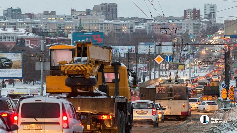Девятибалльные пробки зафиксировали в Челябинске утром 24 ноября