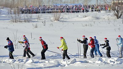 В Челябинске посчитали, за сколько можно купить коньки, лыжи и сноуборды