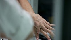 «Не люблю простой жизни»: история главного детского нейрохирурга Челябинской области