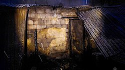 В Миассе из‑за короткого замыкания проводки сгорел дом