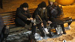 В Челябинске в парке имени Терешковой открыли ледовый каток