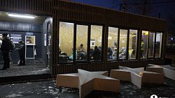 В Челябинске в парке имени Терешковой открыли ледовый каток