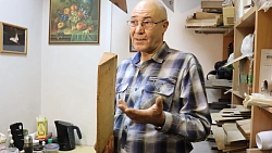 «Влюбился как в девушку»: 16‑летний виртуоз из Варны получит в подарок авторскую балалайку