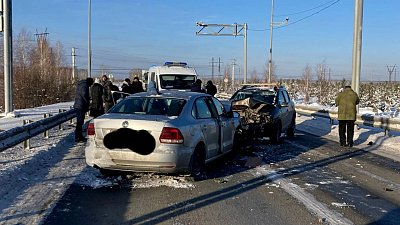 В Сосновском районе водитель погиб при лобовом столкновении