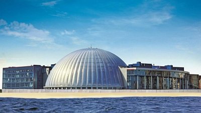 Компания Артура Никитина проиграла суд владельцу ТРК «Питерлэнд» на 1,5 млрд рублей