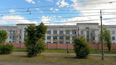 В Челябинске за 125 млн рублей продают участок с бывшим цехом ЧТЗ