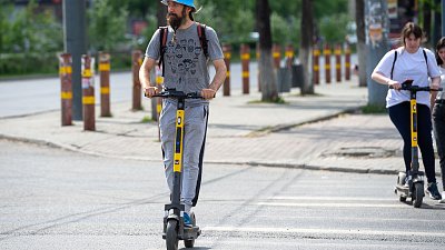 Кикшеринг вместо авто: за сезон на электросамокаты пересели 10% челябинцев