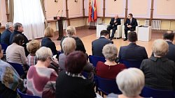 Алексей Текслер обсудил с ветеранами Южного Урала социальную сферу региона и помощь армии