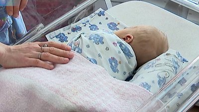 В Челябинске врачи провели «гламурное кесарево сечение»