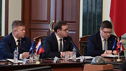 В Челябинске наградили лучшие депутатские объединения «Единой России» в регионе