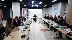 Алексей Текслер встретился с первыми активистами Российского движения детей и молодежи