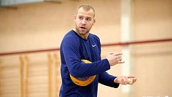 Тренер сборной России по баскетболу 3×3 дал мастер‑класс для челябинских игроков