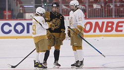 Хоккеистки «Запада» вырвали победу у команды «Востока» в Матче звезд ЖХЛ