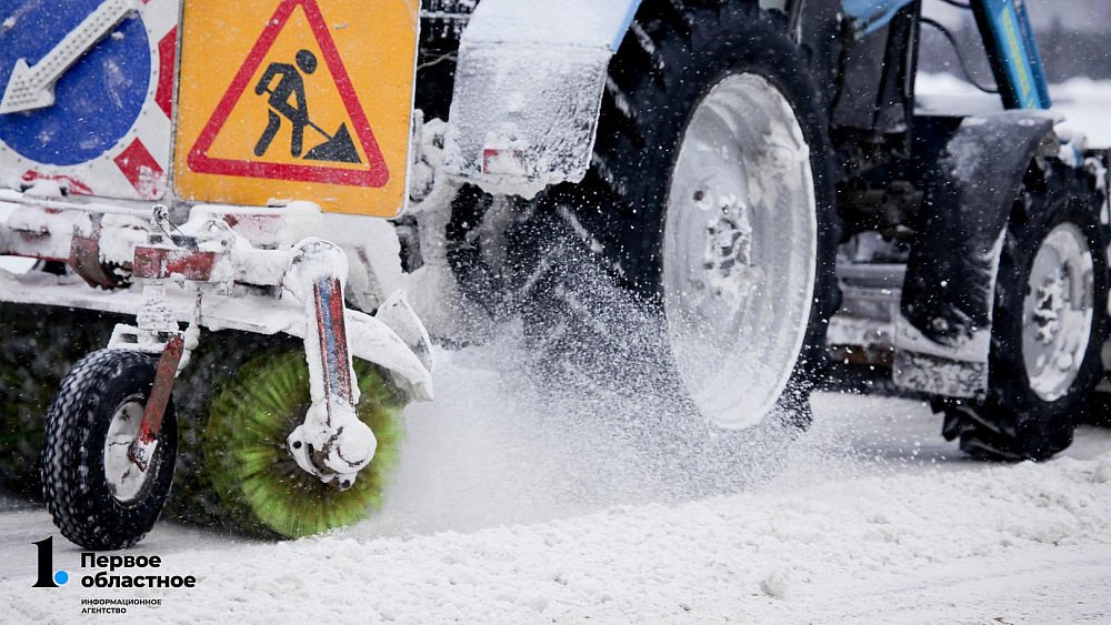 Наталья Котова поручила очистить от снега и льда дороги и остановки в Челябинске