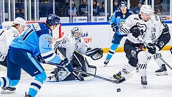 Хоккейный клуб «Трактор» прервал серию из пяти поражений подряд в чемпионате КХЛ