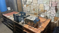 Челябинские полицейские накрыли подпольный цех по производству контрафактного алкоголя