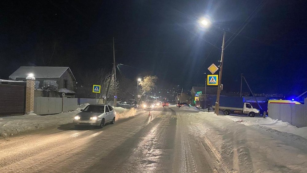 В Миассе 14‑летний подросток попал под колеса грузовика