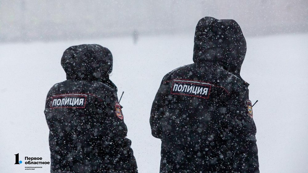 В Госавтоинспекции Челябинской области посоветовали брать с собой в дорогу чай и канистру с топливом