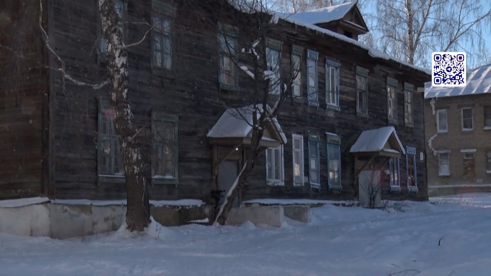 Женщина-участковый задержала грабителей