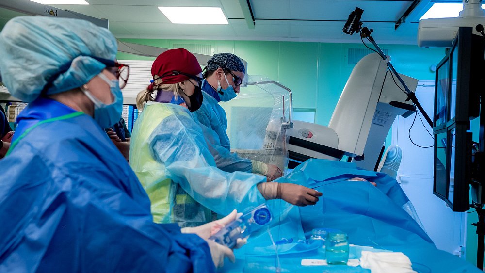 Столичные хирурги спасли четырех жителей Челябинска от ампутации ног