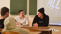 «Это был лучший урок в жизни» — челябинские школьники пообщались со звездами российского хоккея