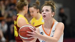 Баскетбольный клуб «Славянка» поделил очки с «Надеждой‑2» в Высшей лиге