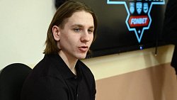 Дотянулись до звезд — челябинские школьники взяли автографы у лучших игроков КХЛ