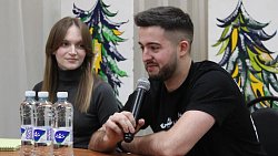 Дотянулись до звезд — челябинские школьники взяли автографы у лучших игроков КХЛ