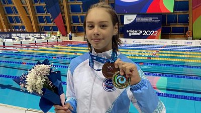 Екатерина Гузик из Златоуста завоевала пять медалей по плаванию на турнире «Юность России»