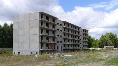В Челябинске за 182 млн рублей продают три недостроенных дома в ЖК «Радуга»