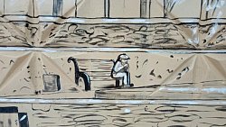 Как в галерее: в Снежинске горожане расписали бетонный забор возле храма