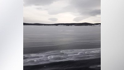 Волны из снега на Тургояке попали на видео