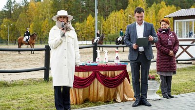 Директора КСК «Рифей» Наталью Алистратову признали лучшим руководителем года