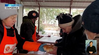 Волонтеры на Донбассе 240 дней