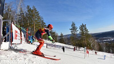 В «Солнечной долине» в Миассе завершился этап Кубка России по горнолыжному спорту