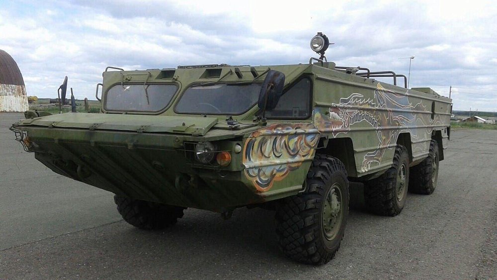 Экс-глава Карталов передал челябинским собровцам в зону СВО плавающий вездеход