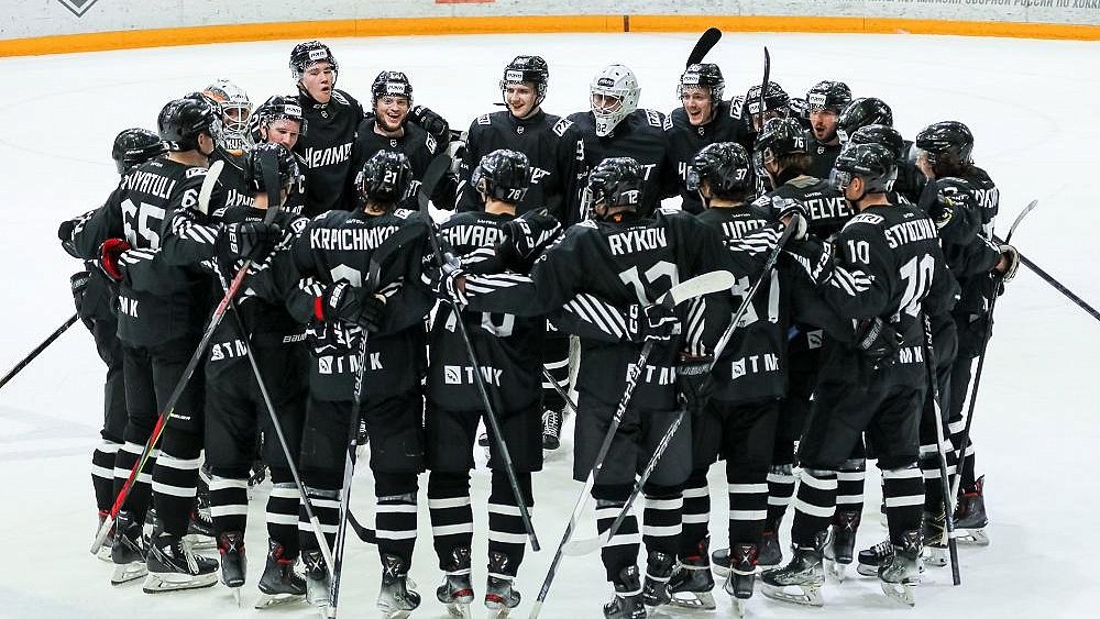 Хоккейный клуб «Челмет» одержал победу в овертайме в чемпионате ВХЛ