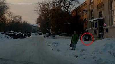 Неравнодушные магнитогорцы помогли упавшей в обморок женщине