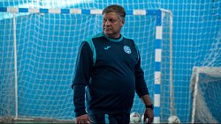 Футболисты «Челябинска» провели предновогодний тренировочный сбор