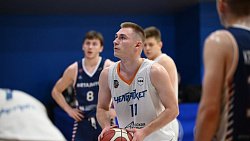 Баскетбольные клубы «Челбаскет» и «Металлург» поделили очки в Высшей лиге