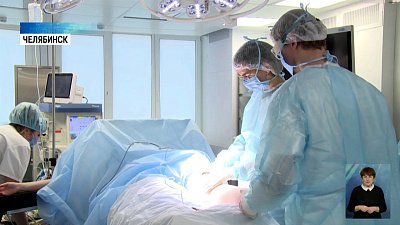 Травматологи ЧОКБ провели уникальную операцию