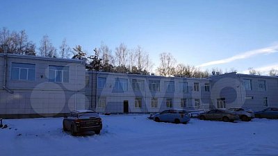 В Миассе за 57 млн рублей продают гостиницу возле горы Керосиновой